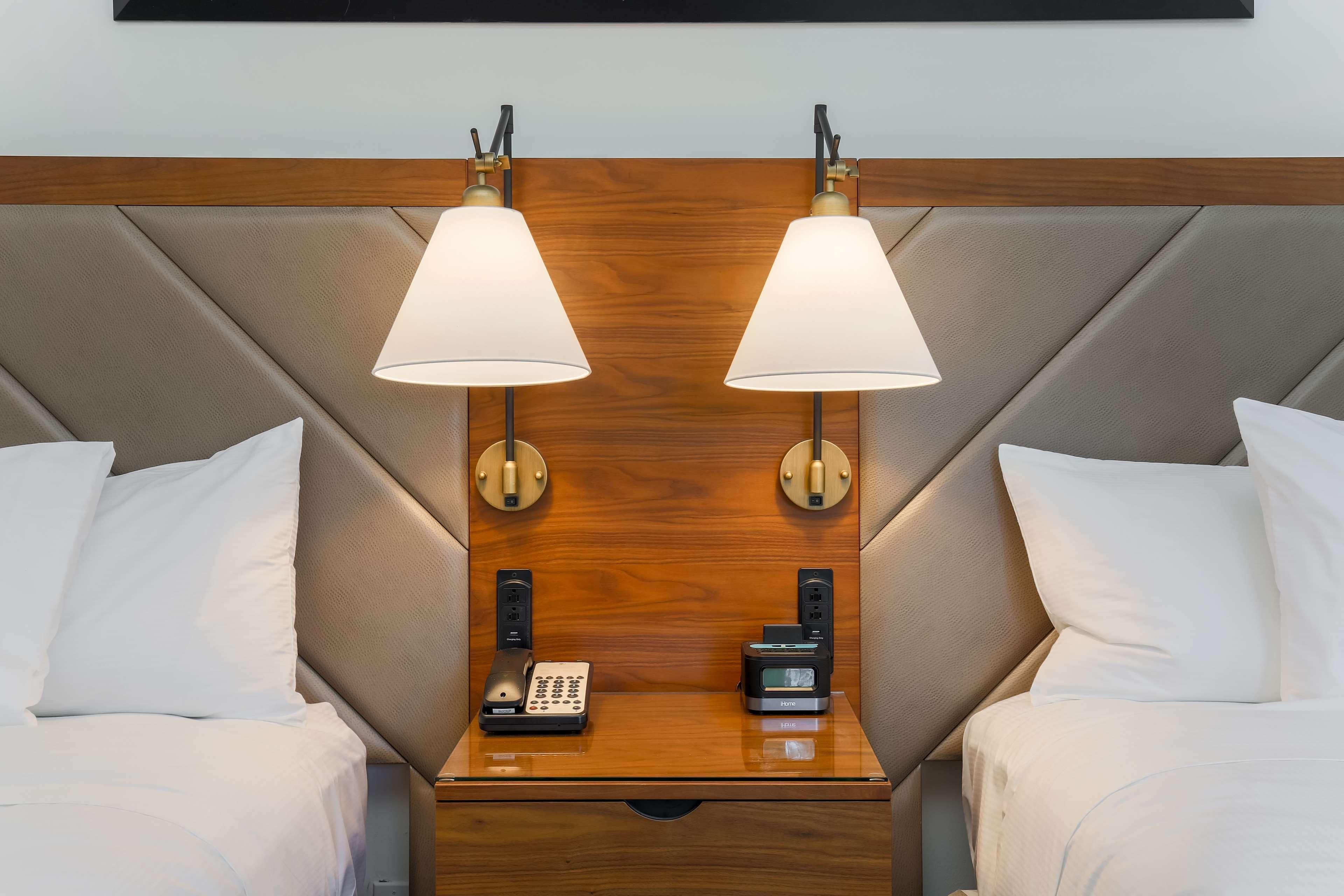 Doubletree Suites By Hilton Hotel Sacramento - Rancho Cordova Extérieur photo