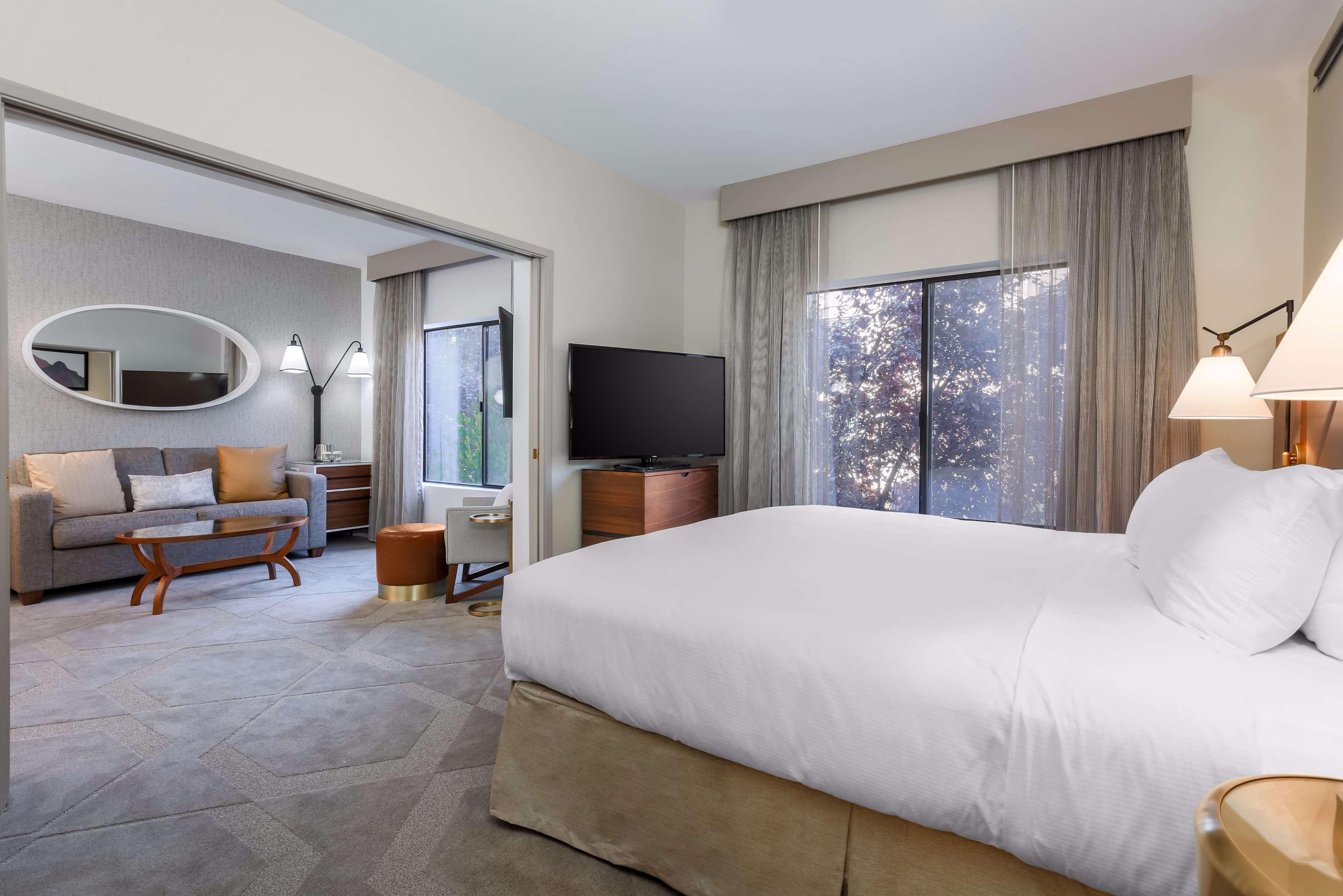 Doubletree Suites By Hilton Hotel Sacramento - Rancho Cordova Extérieur photo