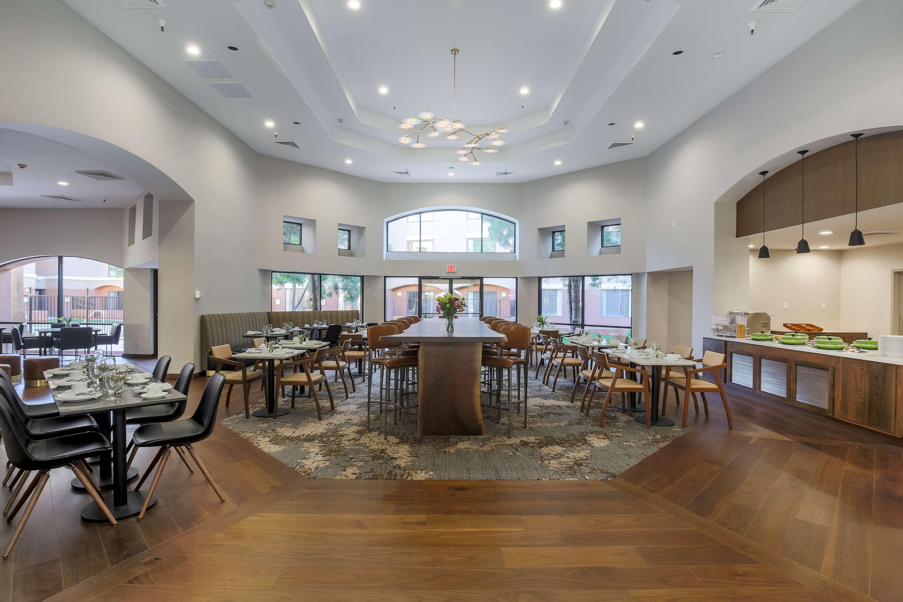 Doubletree Suites By Hilton Hotel Sacramento - Rancho Cordova Extérieur photo