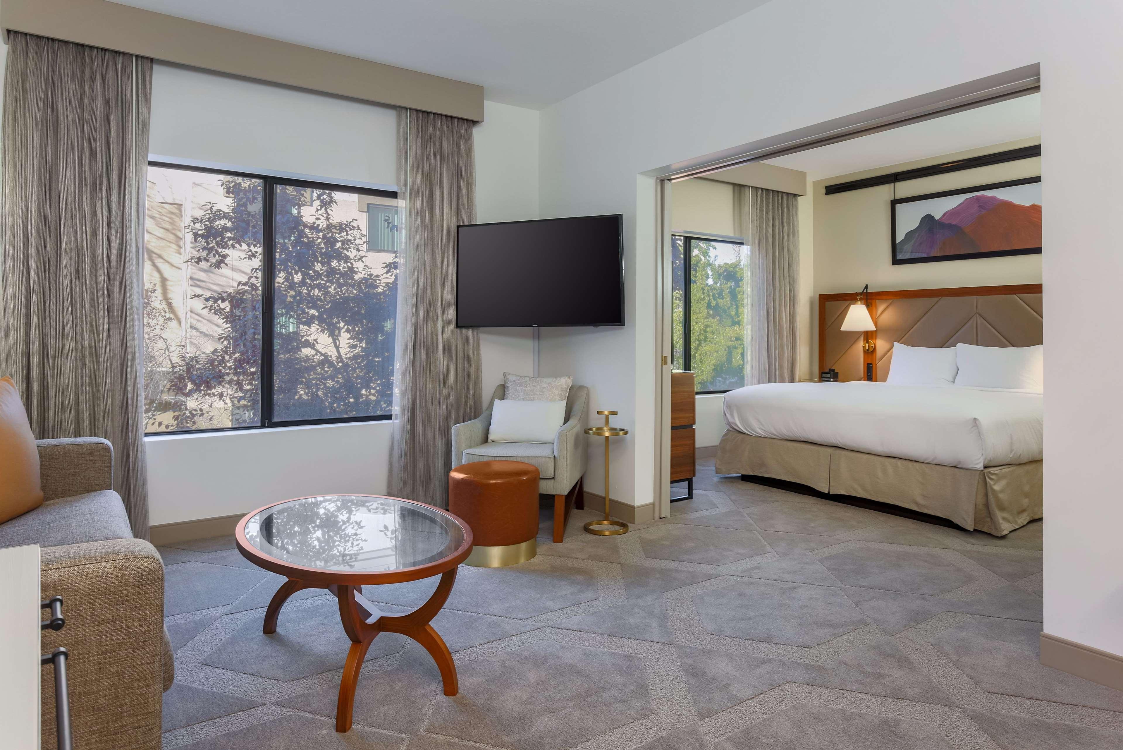 Doubletree Suites By Hilton Hotel Sacramento - Rancho Cordova Extérieur photo