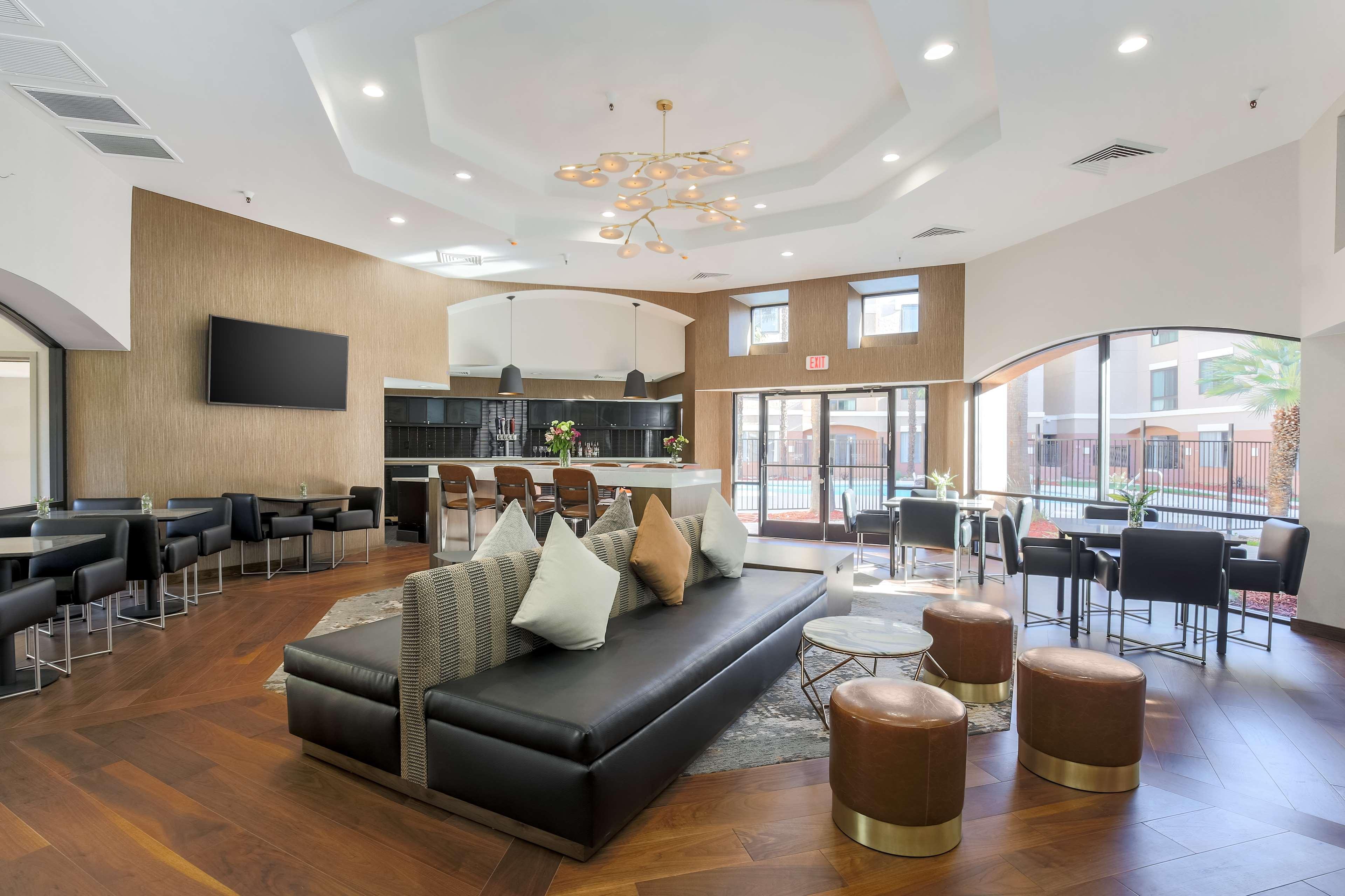 Doubletree Suites By Hilton Hotel Sacramento - Rancho Cordova Extérieur photo