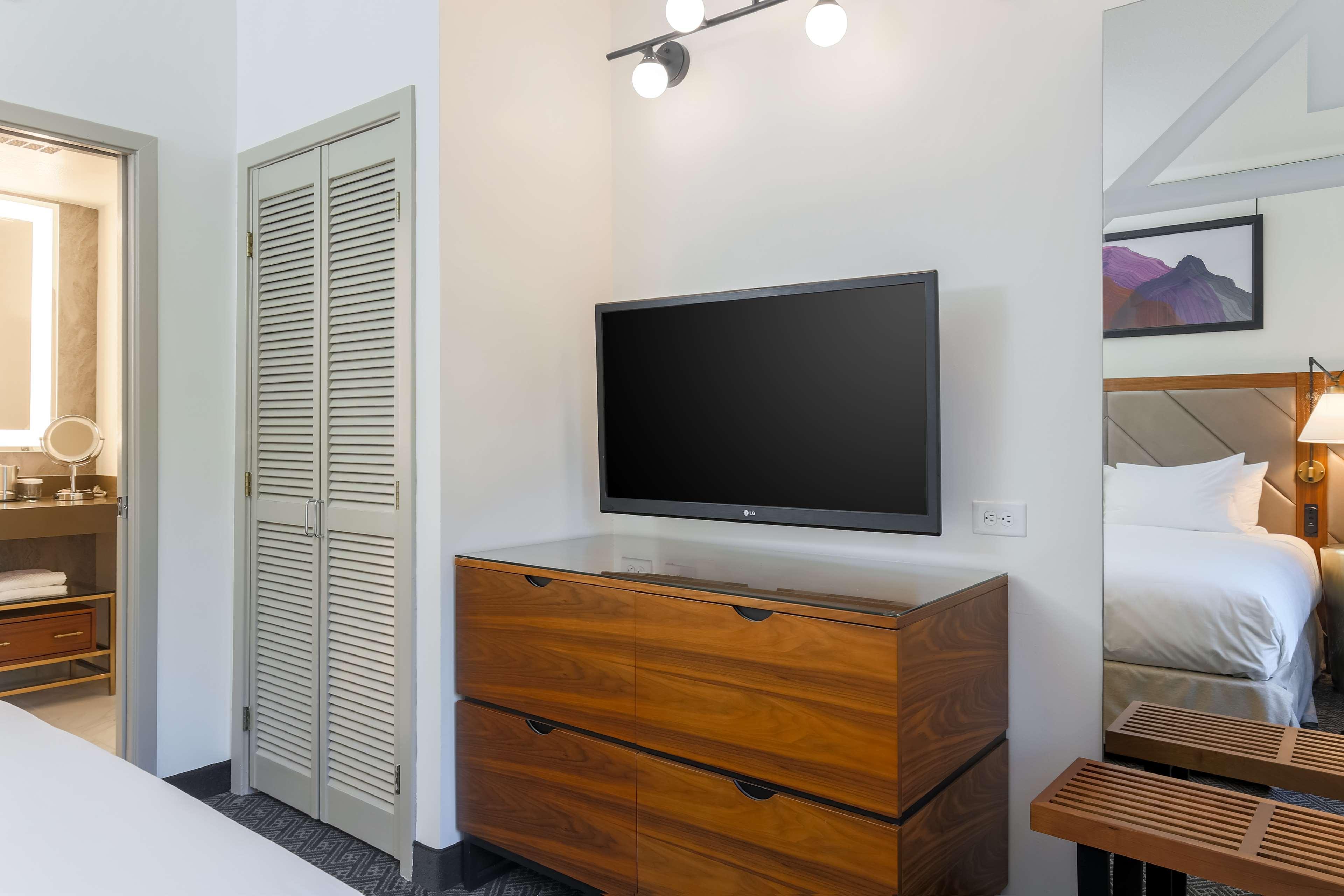 Doubletree Suites By Hilton Hotel Sacramento - Rancho Cordova Extérieur photo
